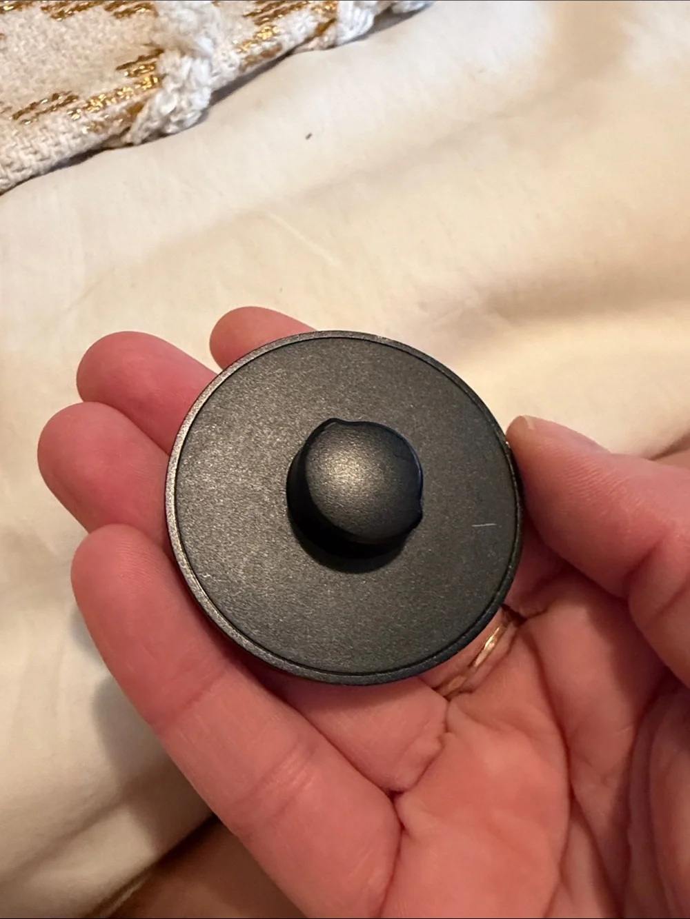 oura ring gen 3 official charger size 7